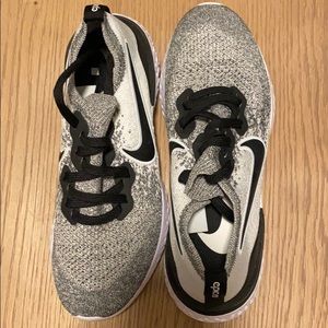 B&w mens nikes